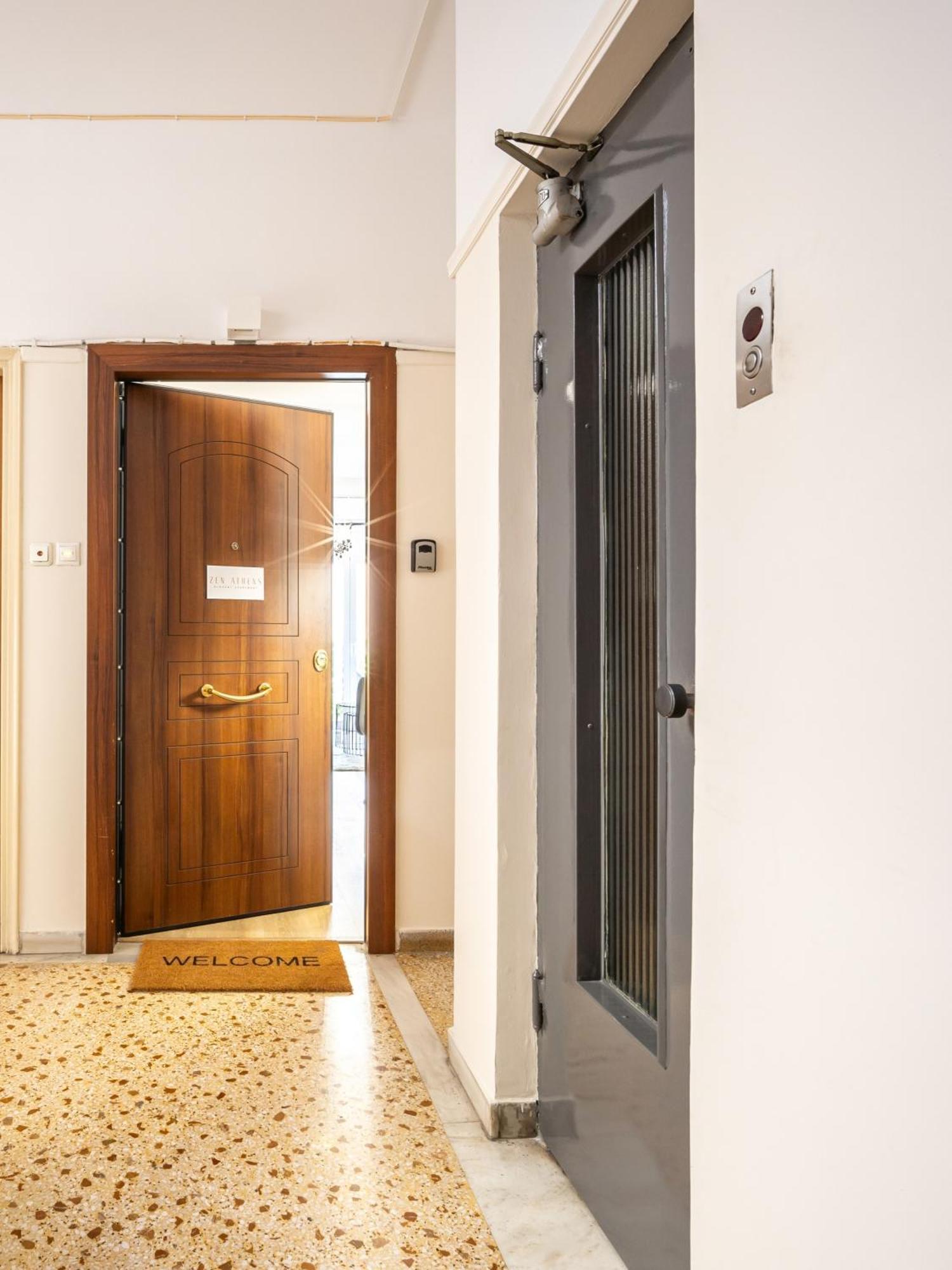 Zen Elegant Apartment In The Center Of 雅典 外观 照片